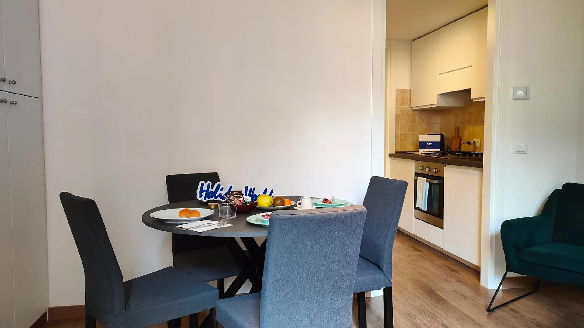 Heart Of Milan By Holiday World Apartment 0*,  Italy