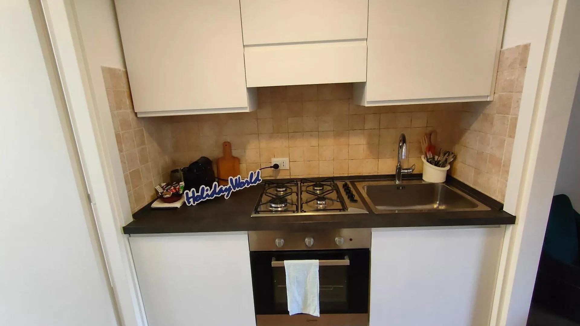 Heart Of Milan By Holiday World Apartment Italy